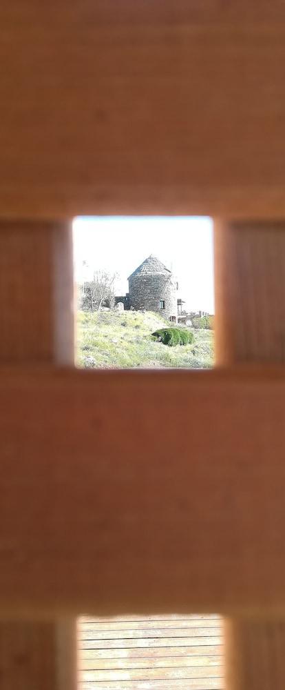 Vila The Stone Windmill Koundouros Exteriér fotografie