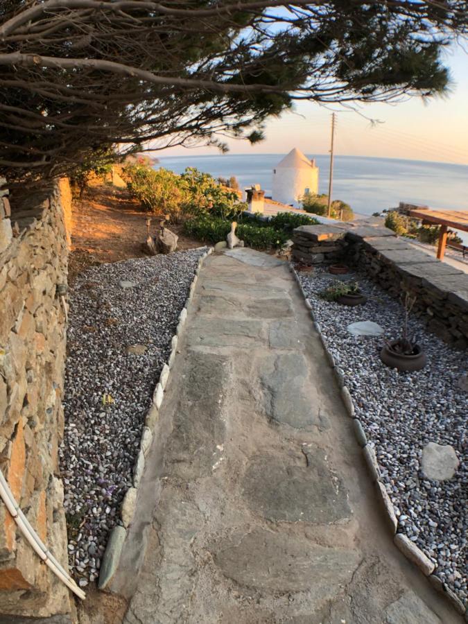 Vila The Stone Windmill Koundouros Exteriér fotografie